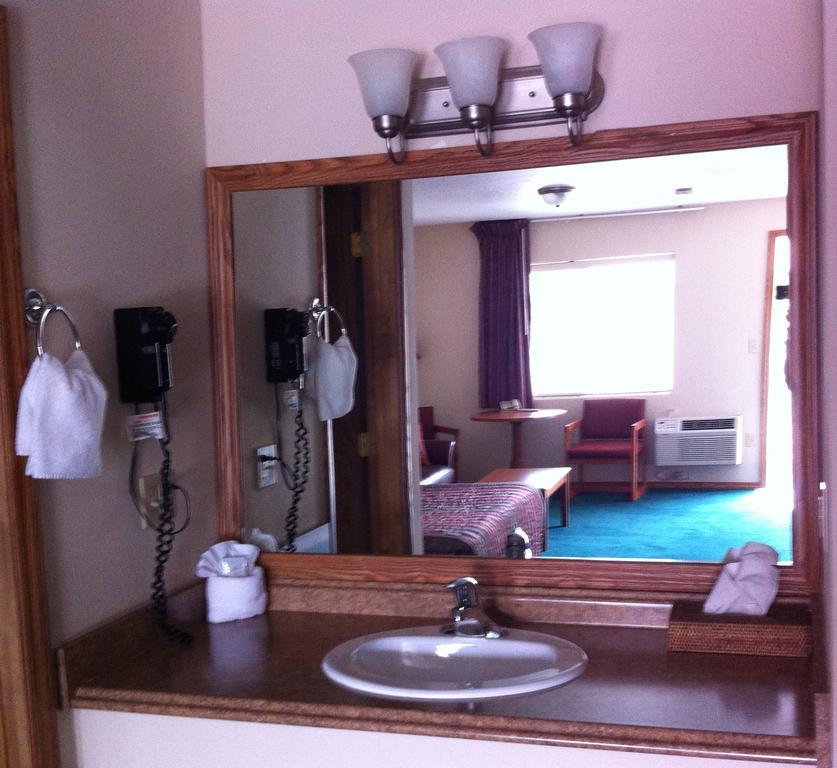 Legacy Inn Price Δωμάτιο φωτογραφία